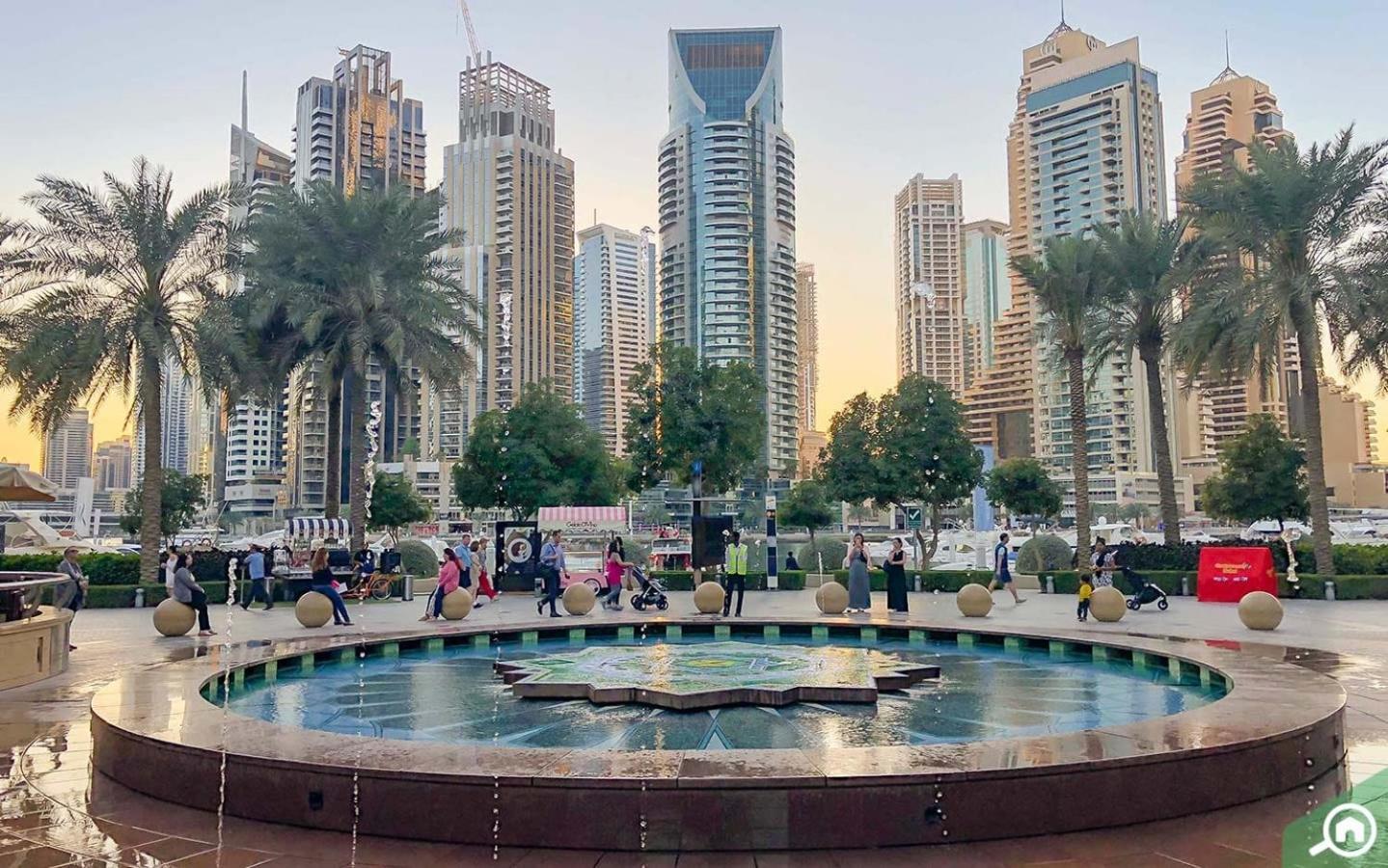 High Floor With Skyline & Burj Khalifa View 3 Bedroom Unit Marina Lejlighed Dubai