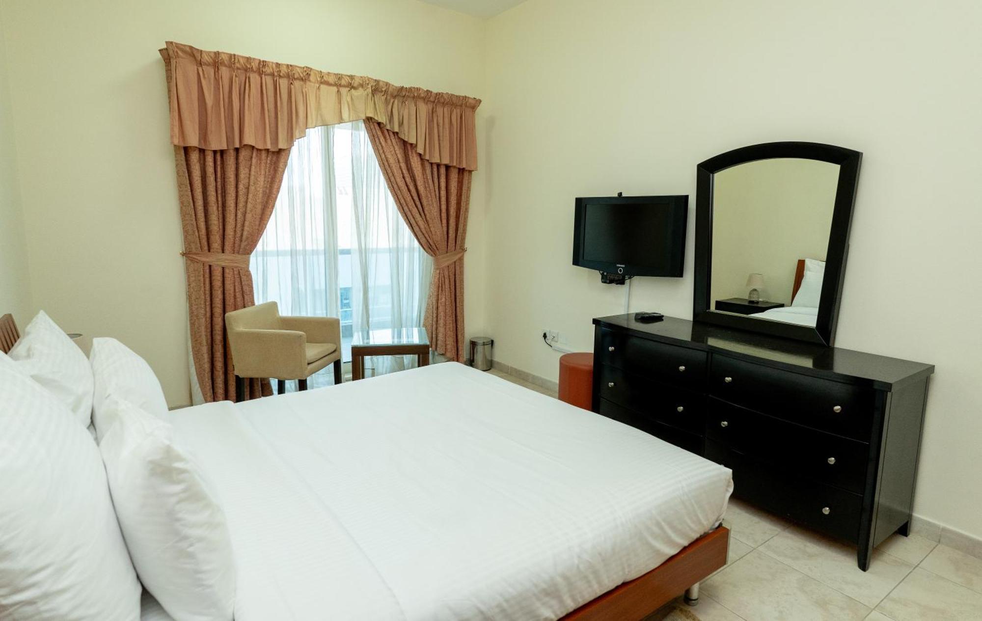 Al Raya Apartahotel Dubái