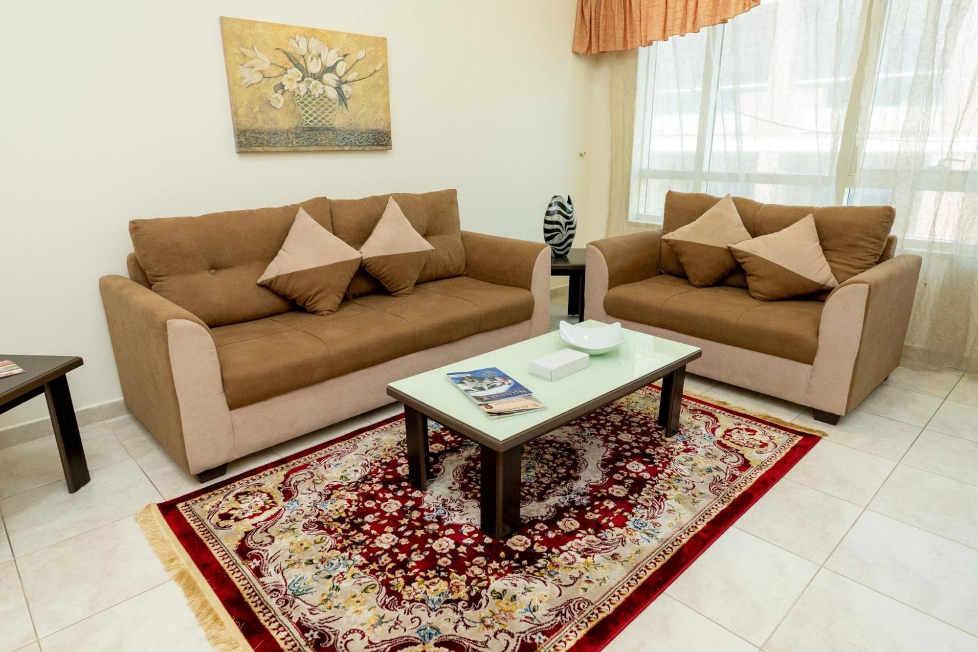 Al Raya Dubai
