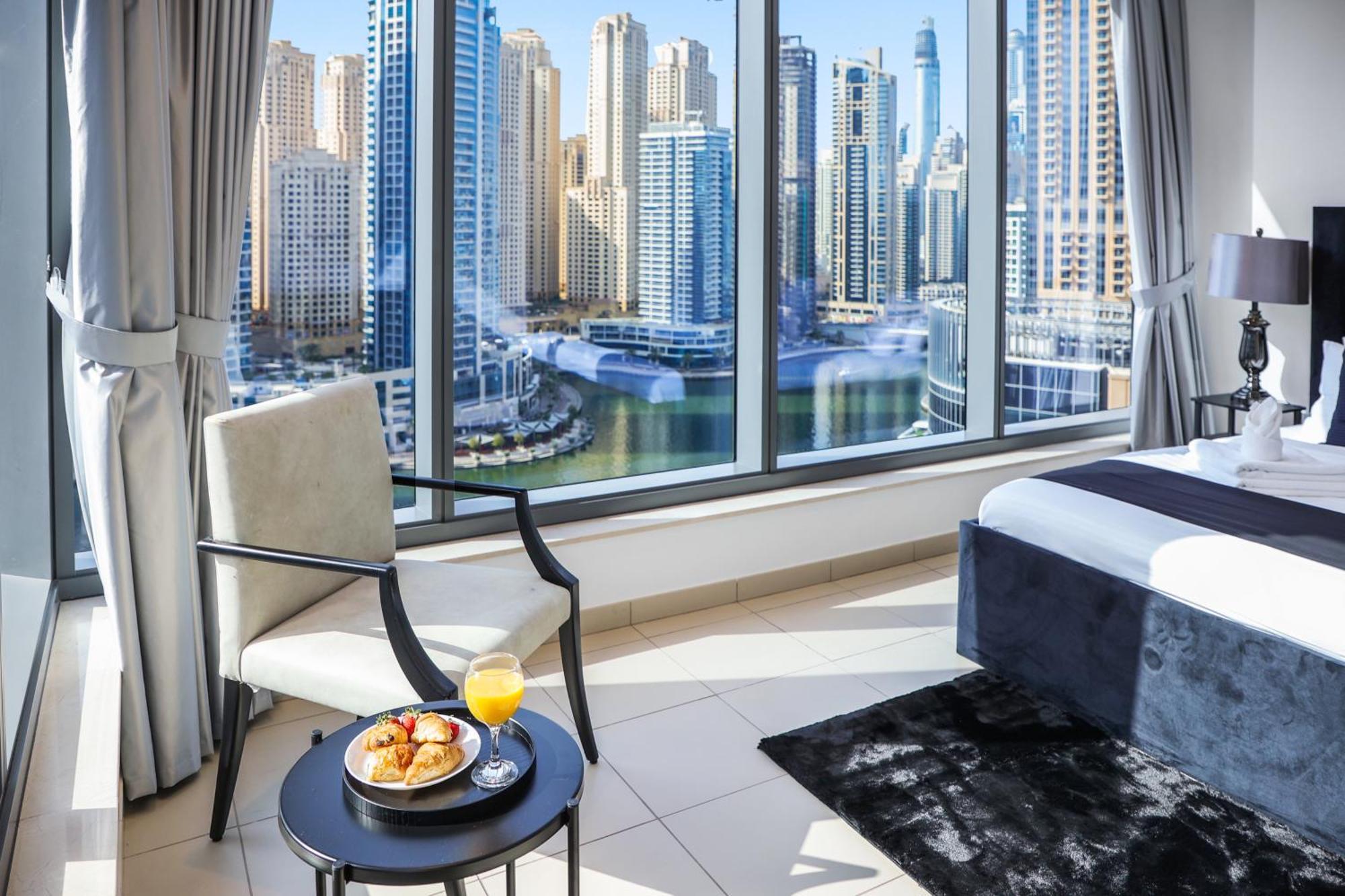 Panoramic Luxe 1br With Breathtaking Views At Marina Near Jbr - Silverene Towers Dubái
