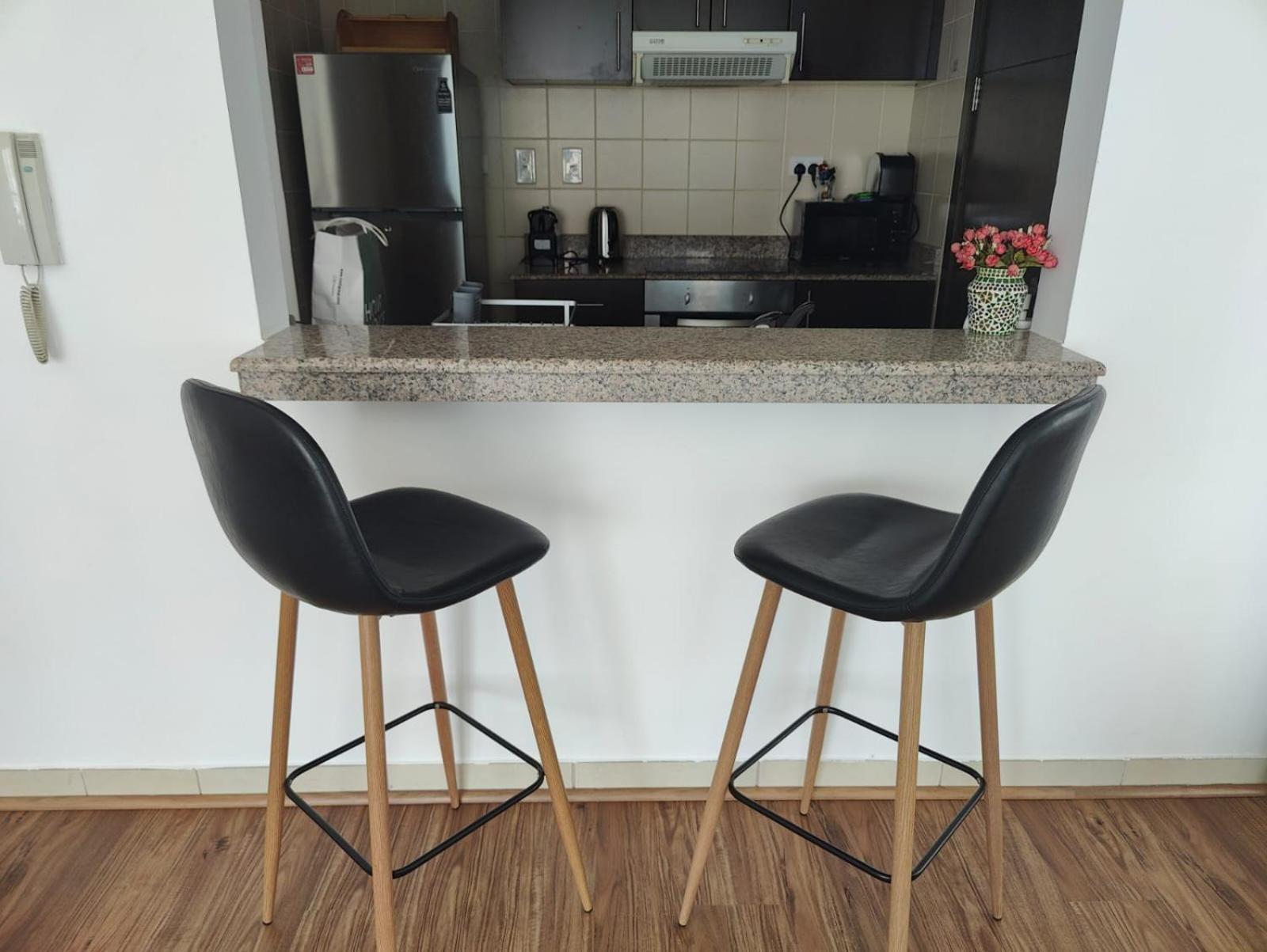 1br Apartment, Stunning Marina View, 5 Min Walk To Jbr Beach, 30 Sec Walk To Tram And Bus Stations Apartamento Dubái