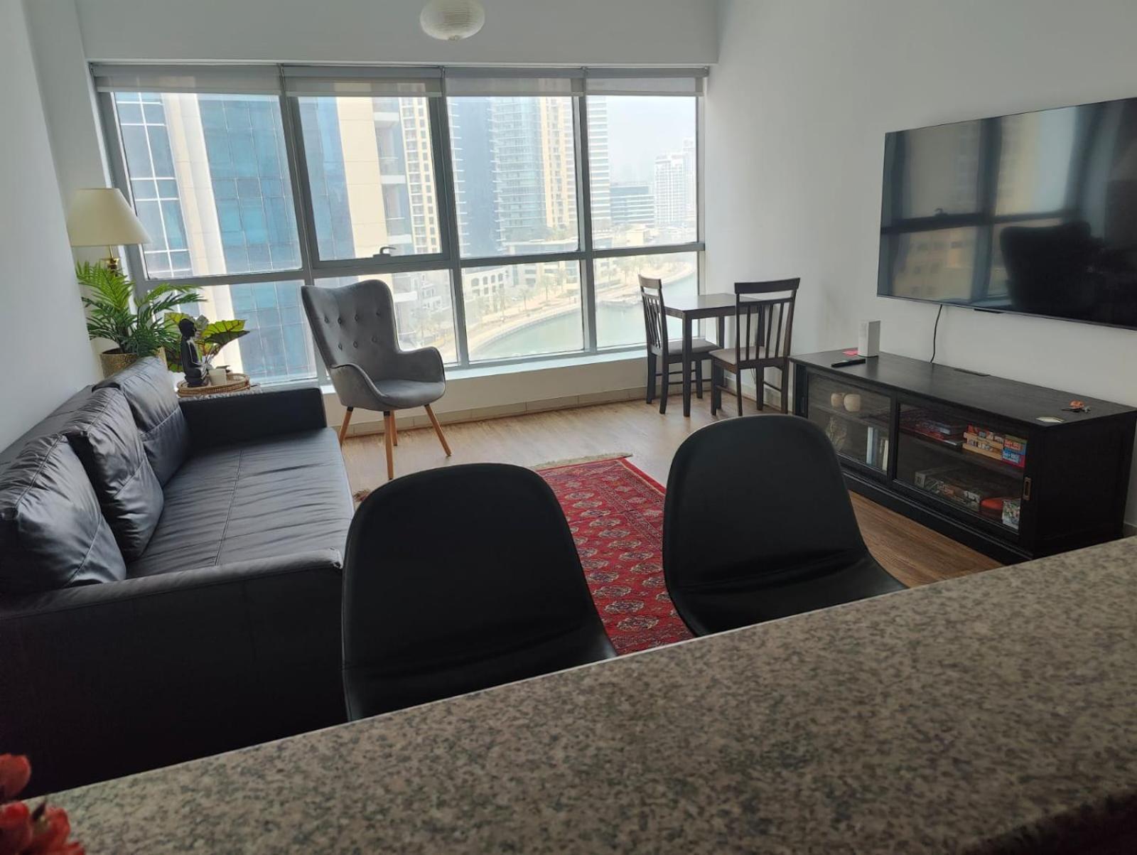 Apartamento 1br Apartment, Stunning Marina View, 5 Min Walk To Jbr Beach, 30 Sec Walk To Tram And Bus Stations *