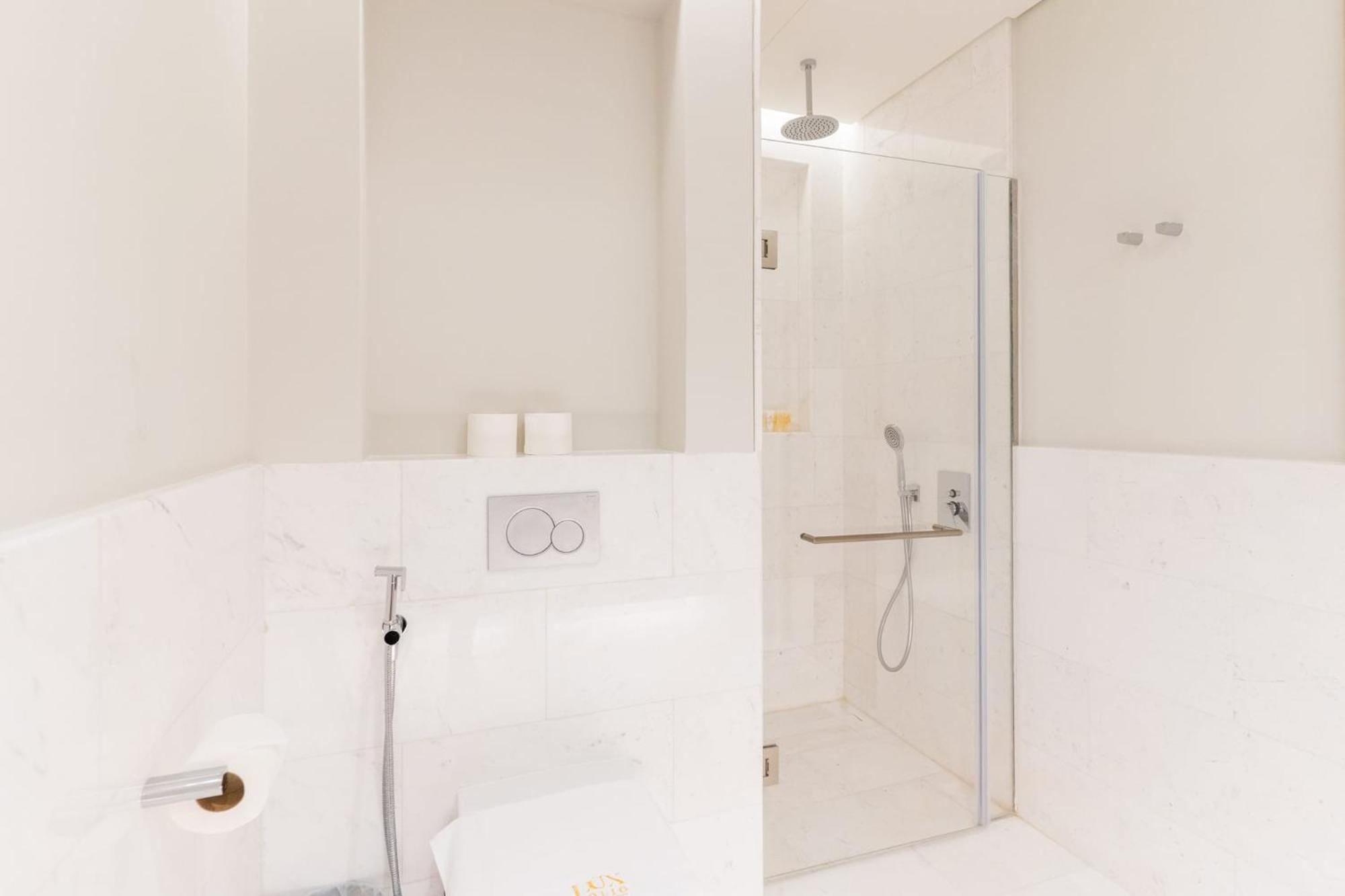 Appartement In The Palm Tower 5 Star Facilities
