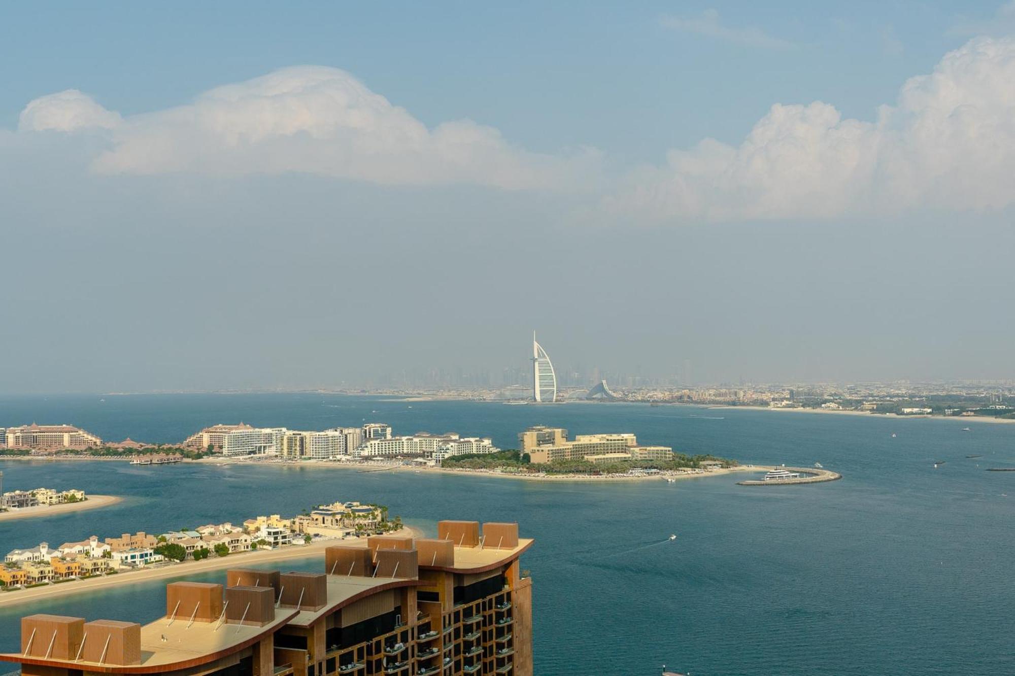 Appartement In The Palm Tower 5 Star Facilities