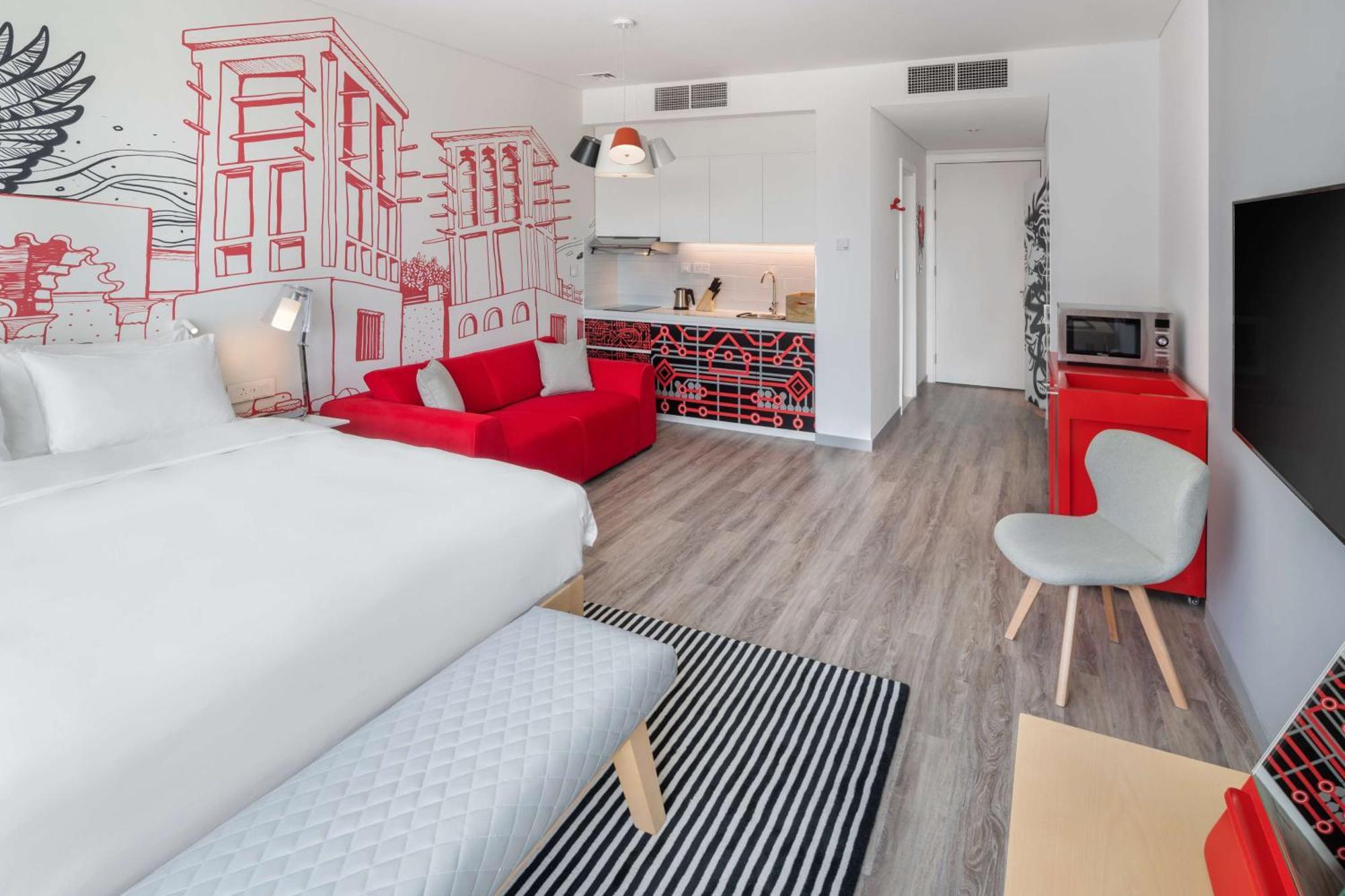 Radisson Red Silicon Oasis Hotel Dubái