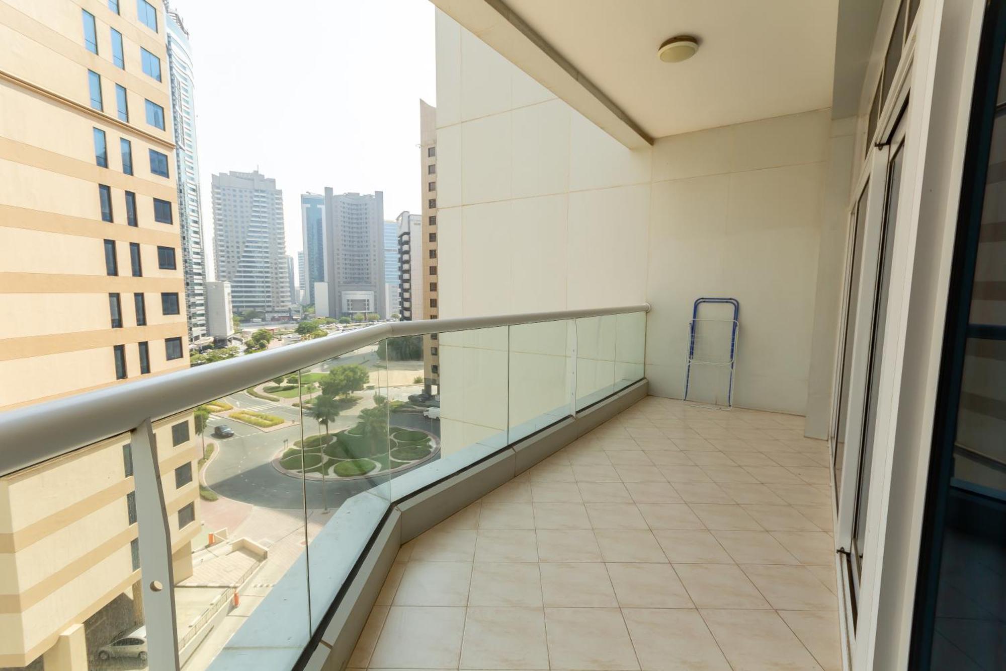 Privatunterkunft Wonderful ' For Girls Only ' In Tecom, Al Barsha *
