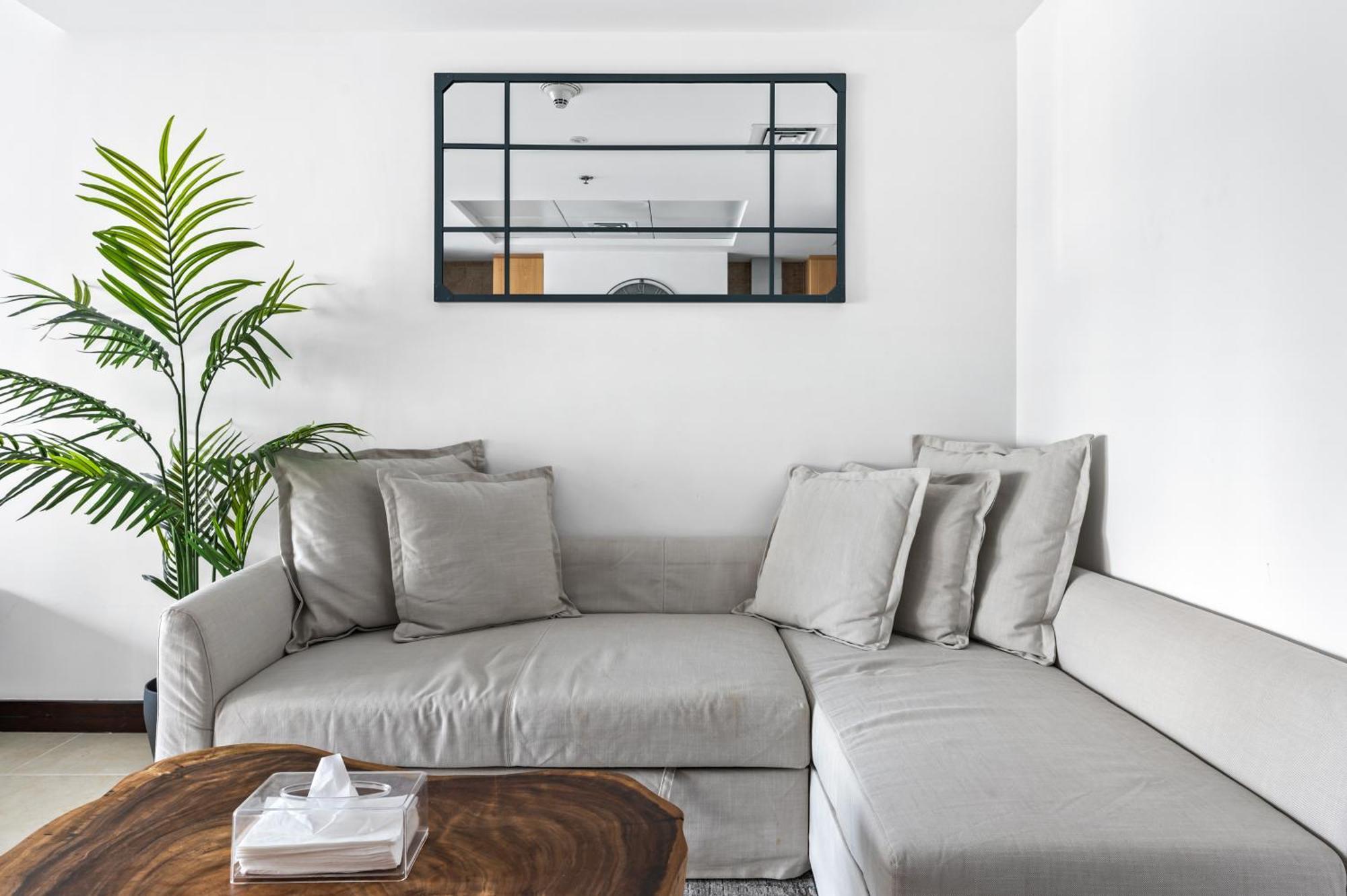 Upscale Full View In Goldcrest View Tower Apartamento Dubái