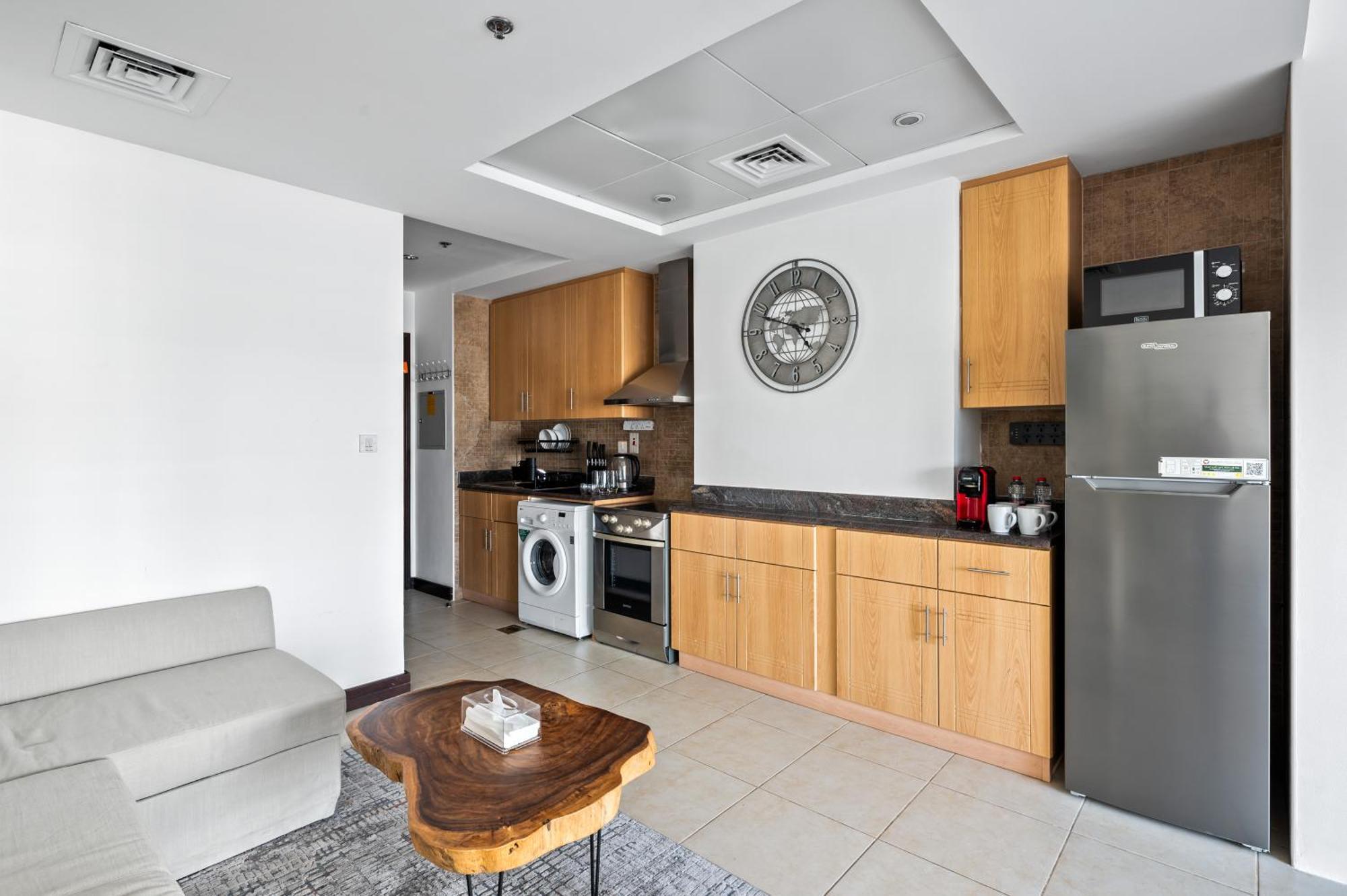 Upscale Full View In Goldcrest View Tower Apartamento *