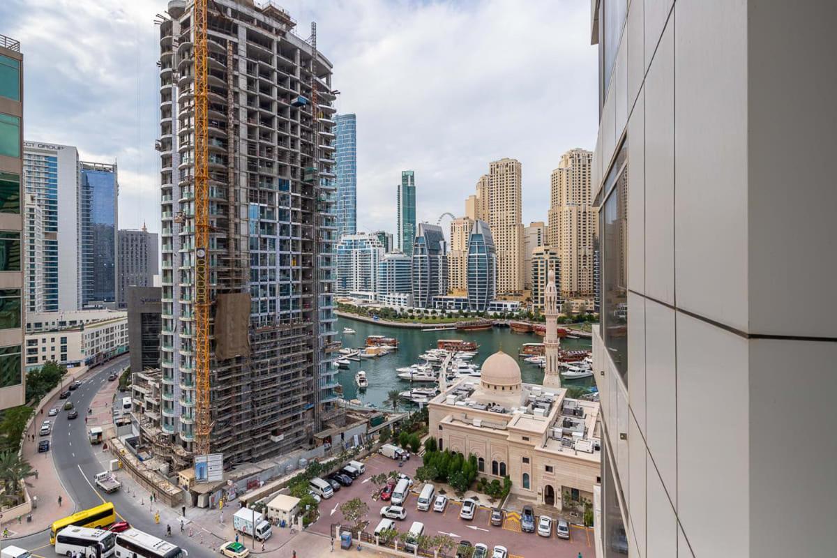 Frank Porter - Opal Tower Apartamento *