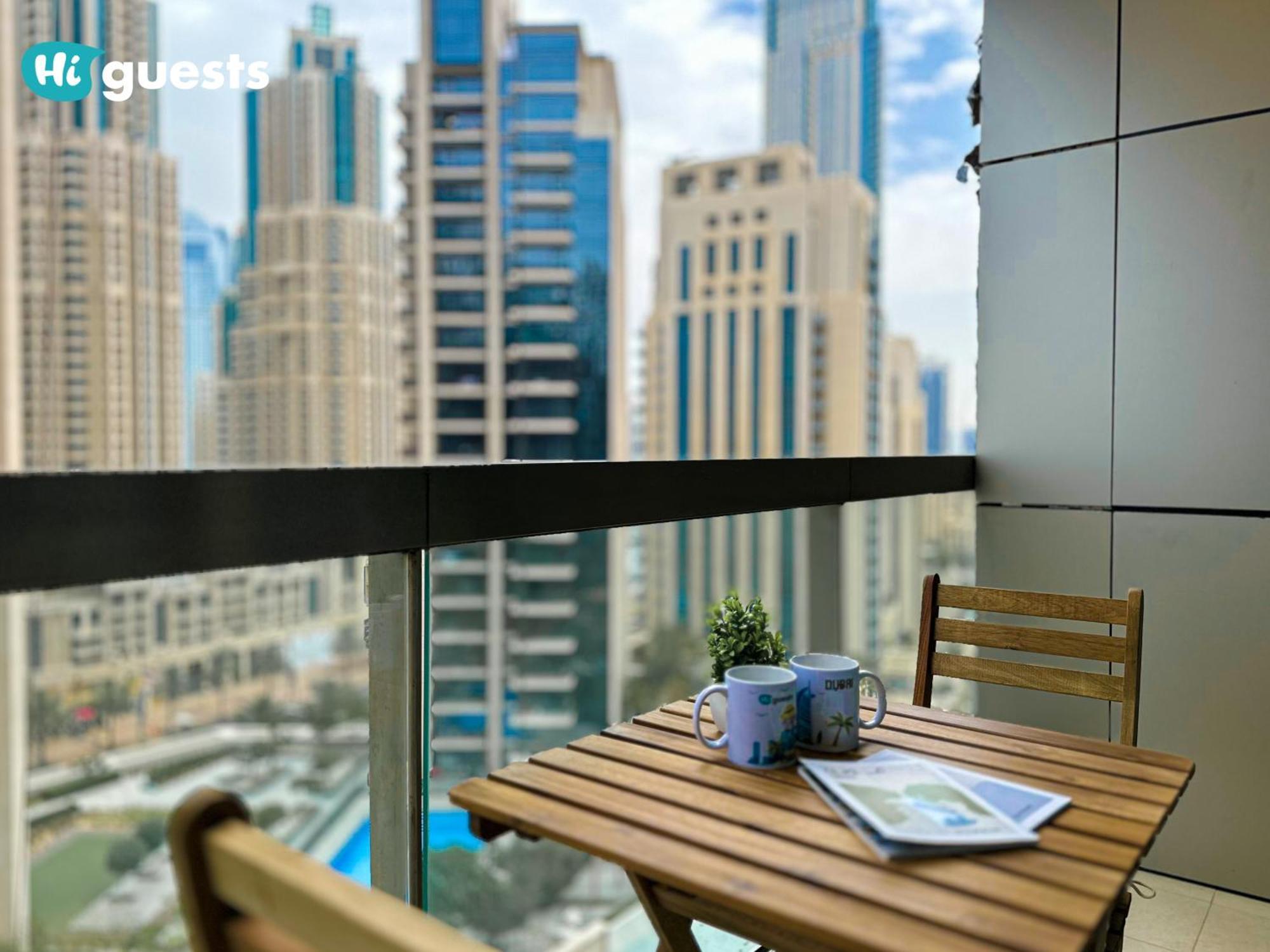 Apartament Higuests - Royal 2br With Balcony Near Burj Khalifa Dubai