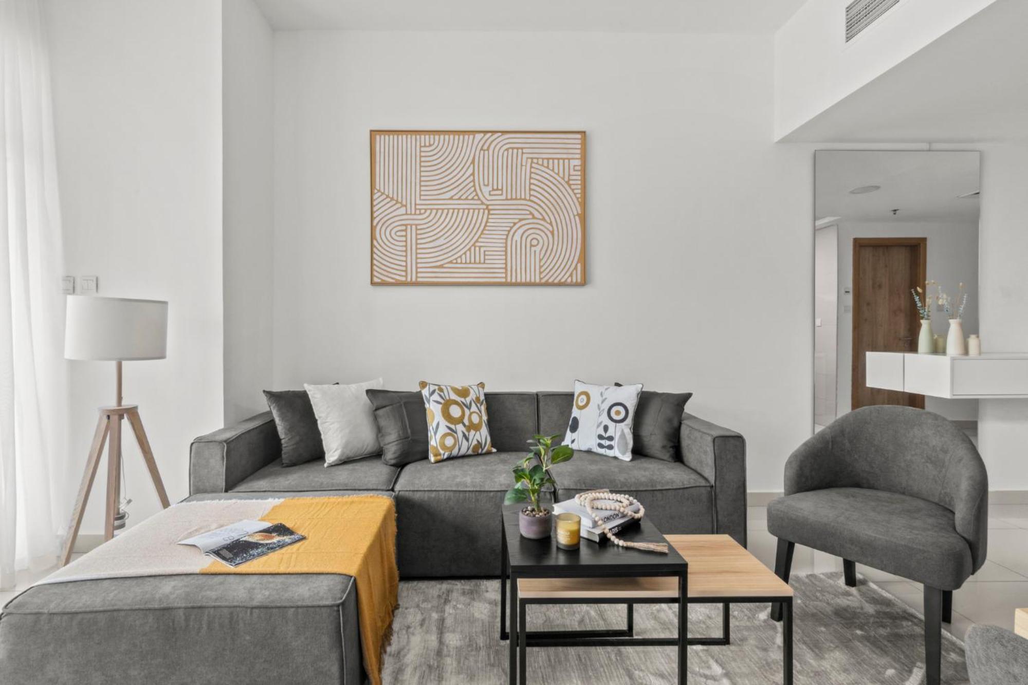 Lavish 2br With Charming Marina View Appartement *
