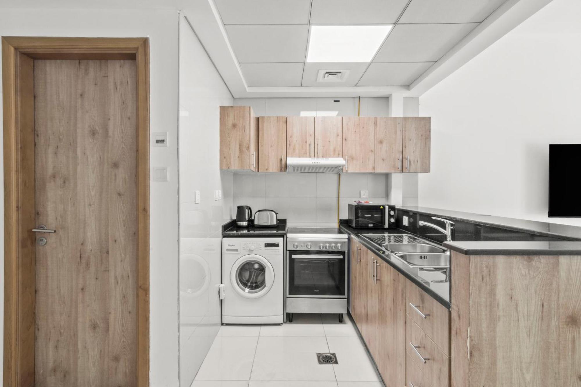 Lavish 2br With Charming Marina View Appartement Dubaï