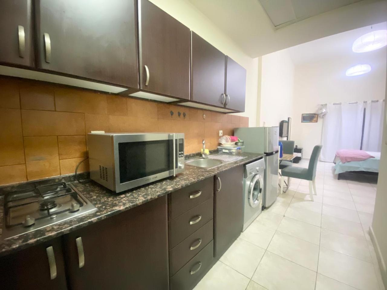 Furnished Studio Bills Included Appartement