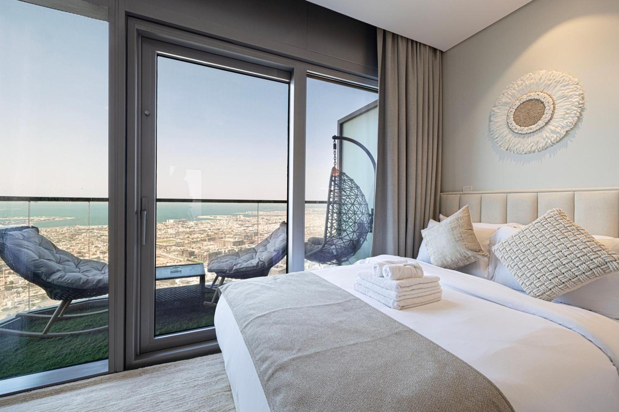 Burj View 64th Floor Infinity Pool - Corner Unit Appartement Dubaï