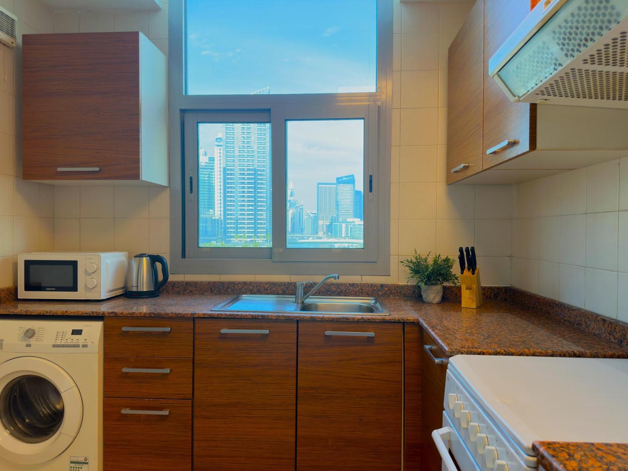 Apartament Lxury Brand New W/ Balcony And Marina View *