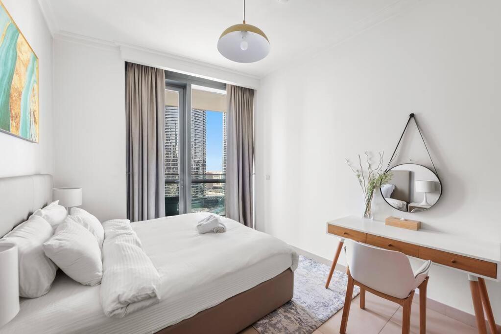 First Class 1br Beautifully Furnished Apartamento Dubái