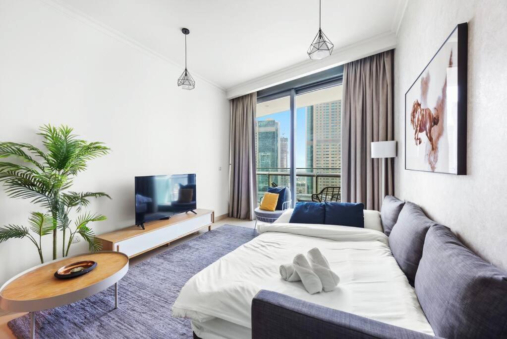 First Class 1br Beautifully Furnished Dubái