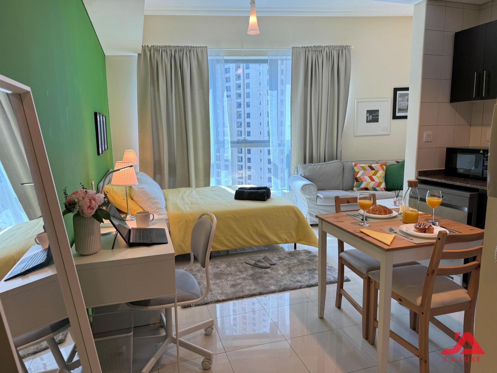 Apartamento Elegant Marina & Sea View Studio In Bay Central Tower, Marina With Modern Gym & Pool, Steps To Jbr Beach & Metro *