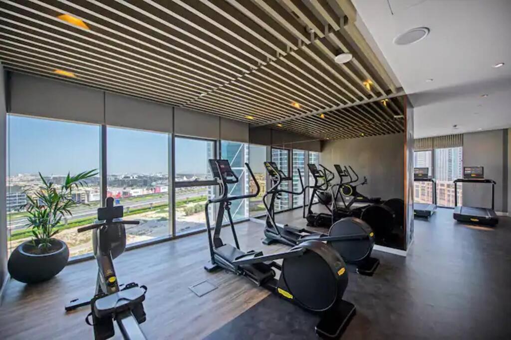 Chic One Bedroom With Full Sea View * Dubaï