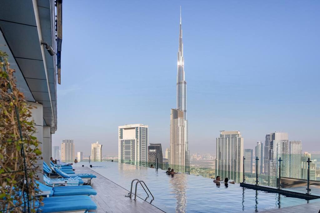 Chic One Bedroom With Full Sea View Appartement Dubaï