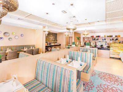 Mena Plaza Albarsha Hotel 4*