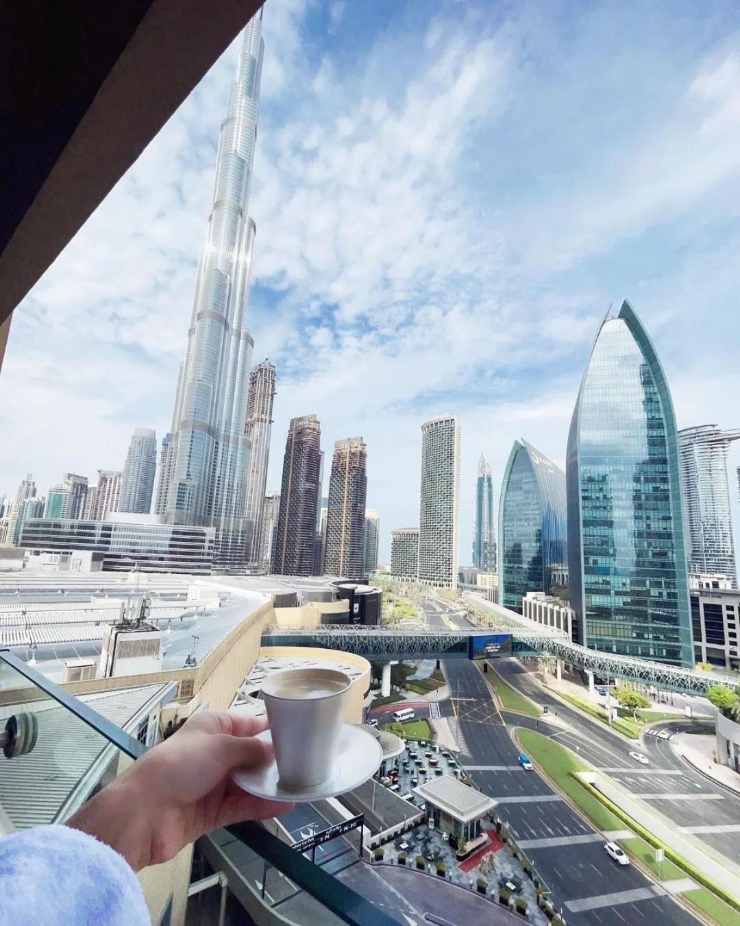 Luxurious Mall Studio With Stunning Burj Khalifa Views