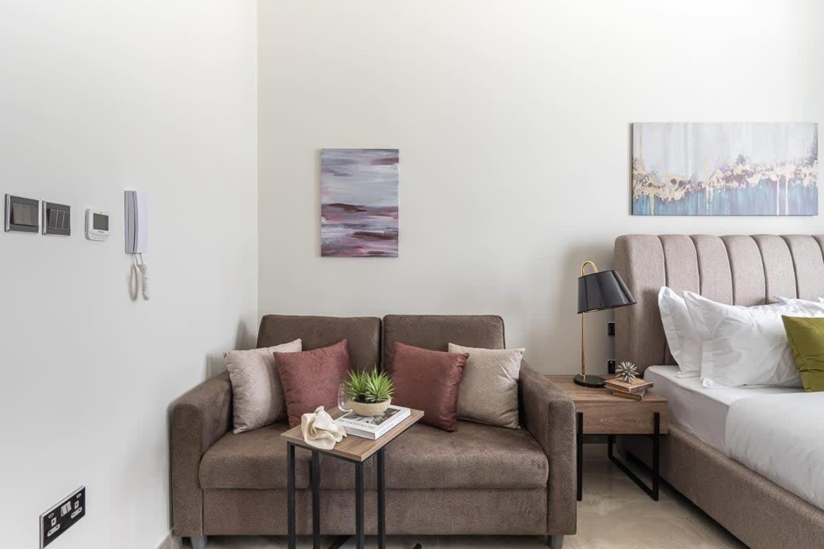 Frank Porter - Majestique 2 Apartamento *