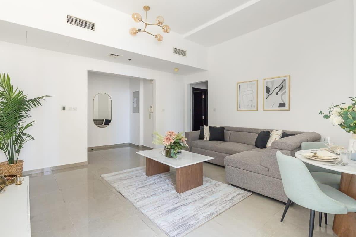 Frank Porter - Marina Wharf 1 Apartment Dubai