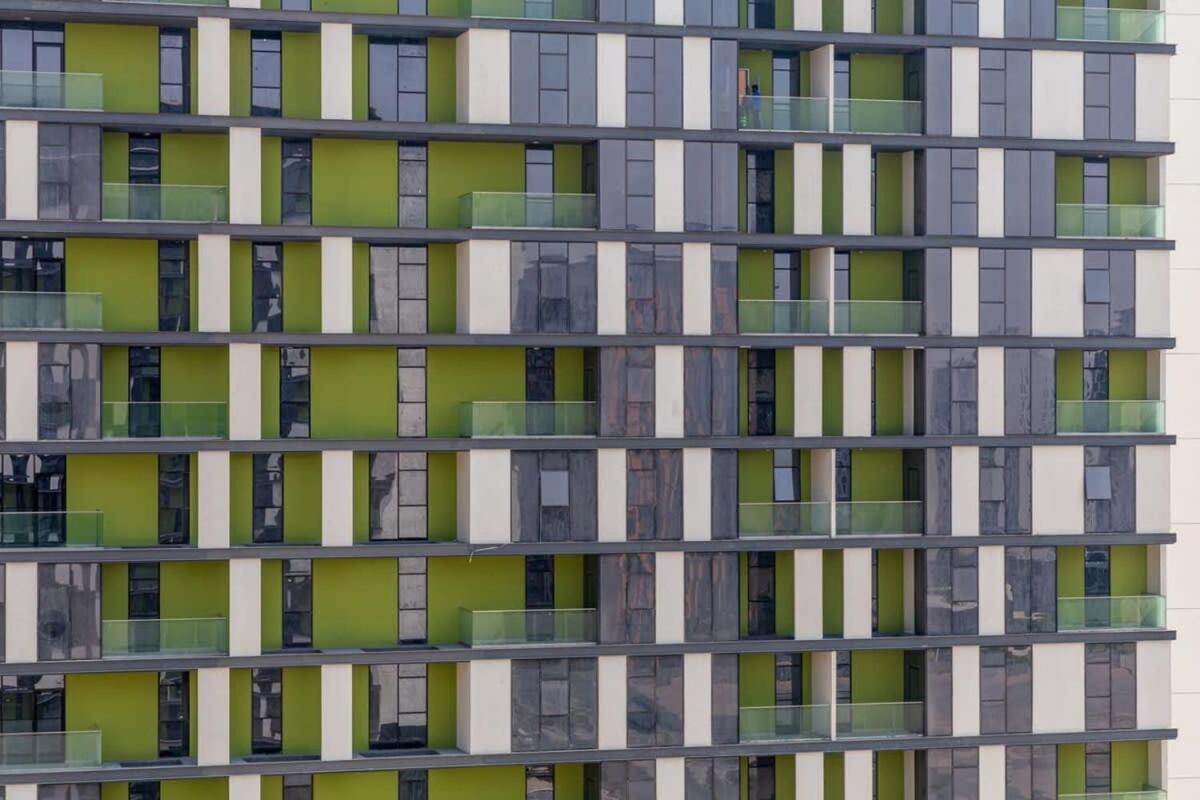 Frank Porter - The Pulse Residences Appartement