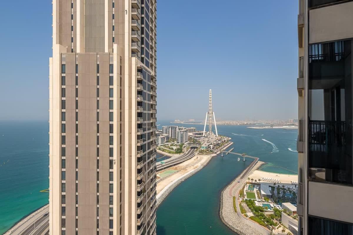 Frank Porter - 5242 Emaar Tower Apartamento