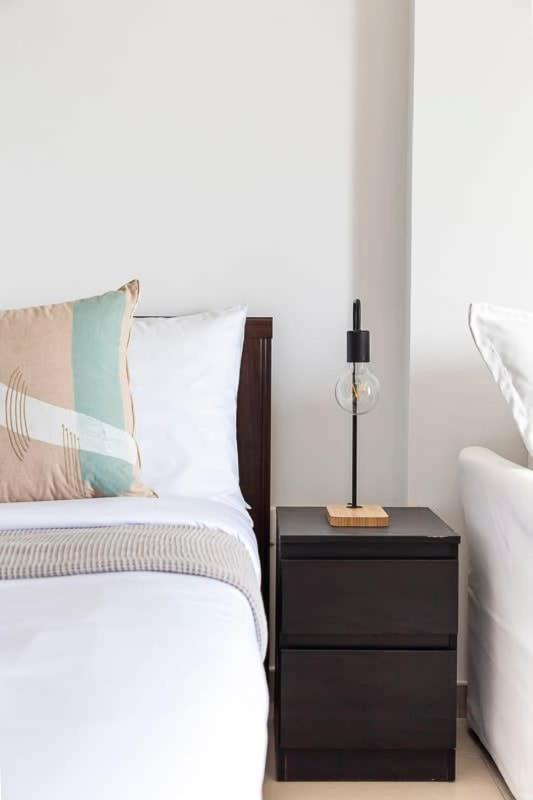 Frank Porter - Siraj Tower Apartment