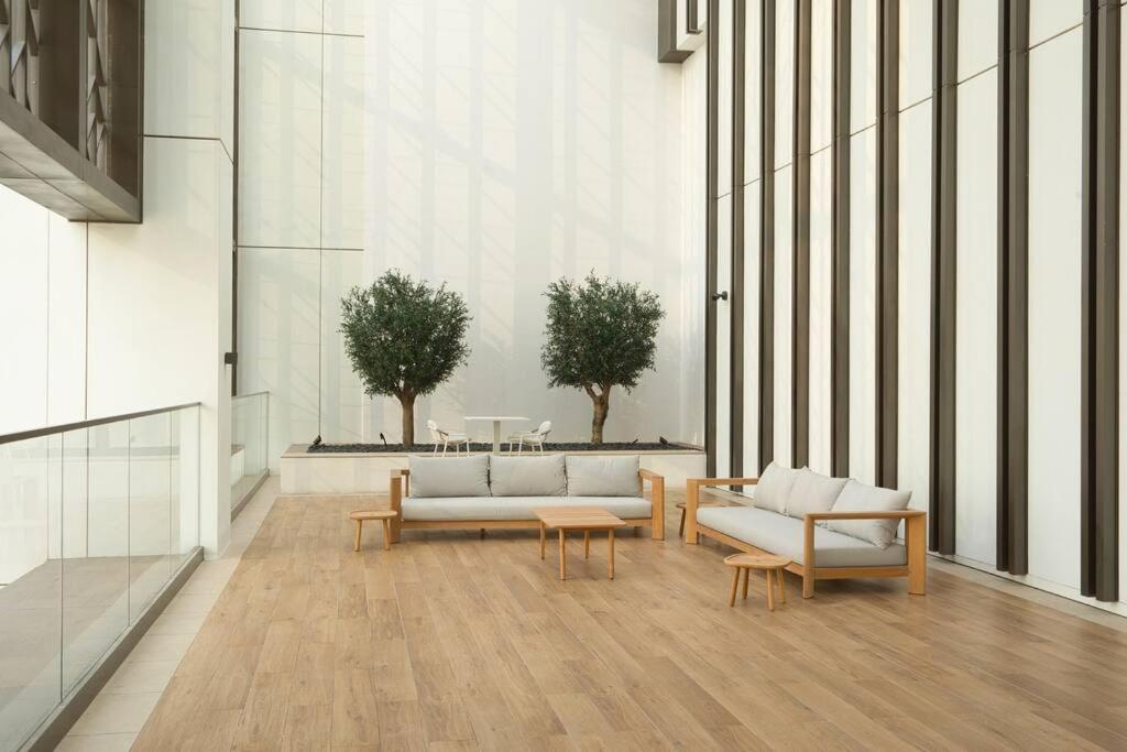 Comfy 2br In Downtown. Dubaï