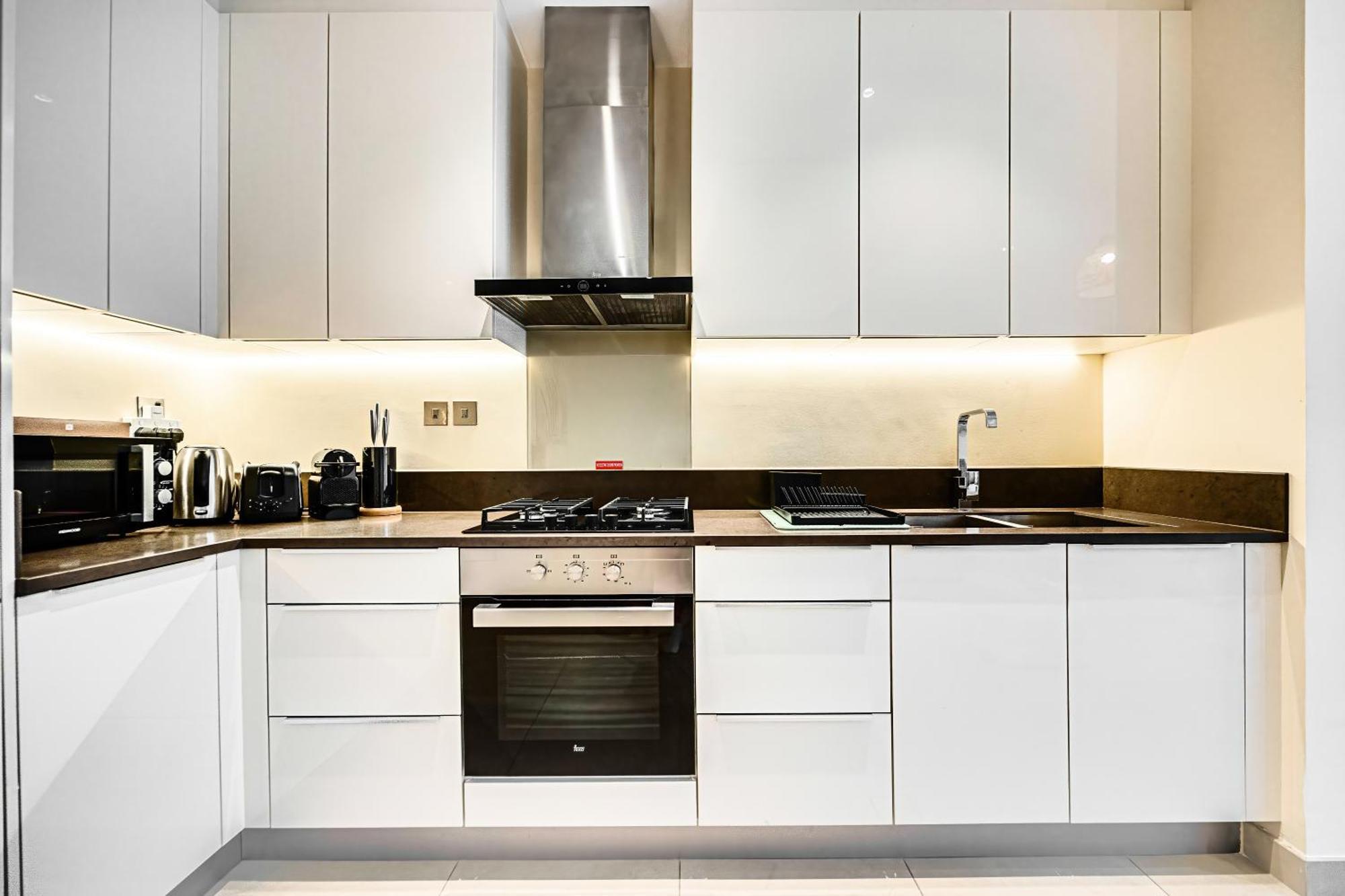 Amazing 1 Bd In Marina Gate 2 Marina Apartment *