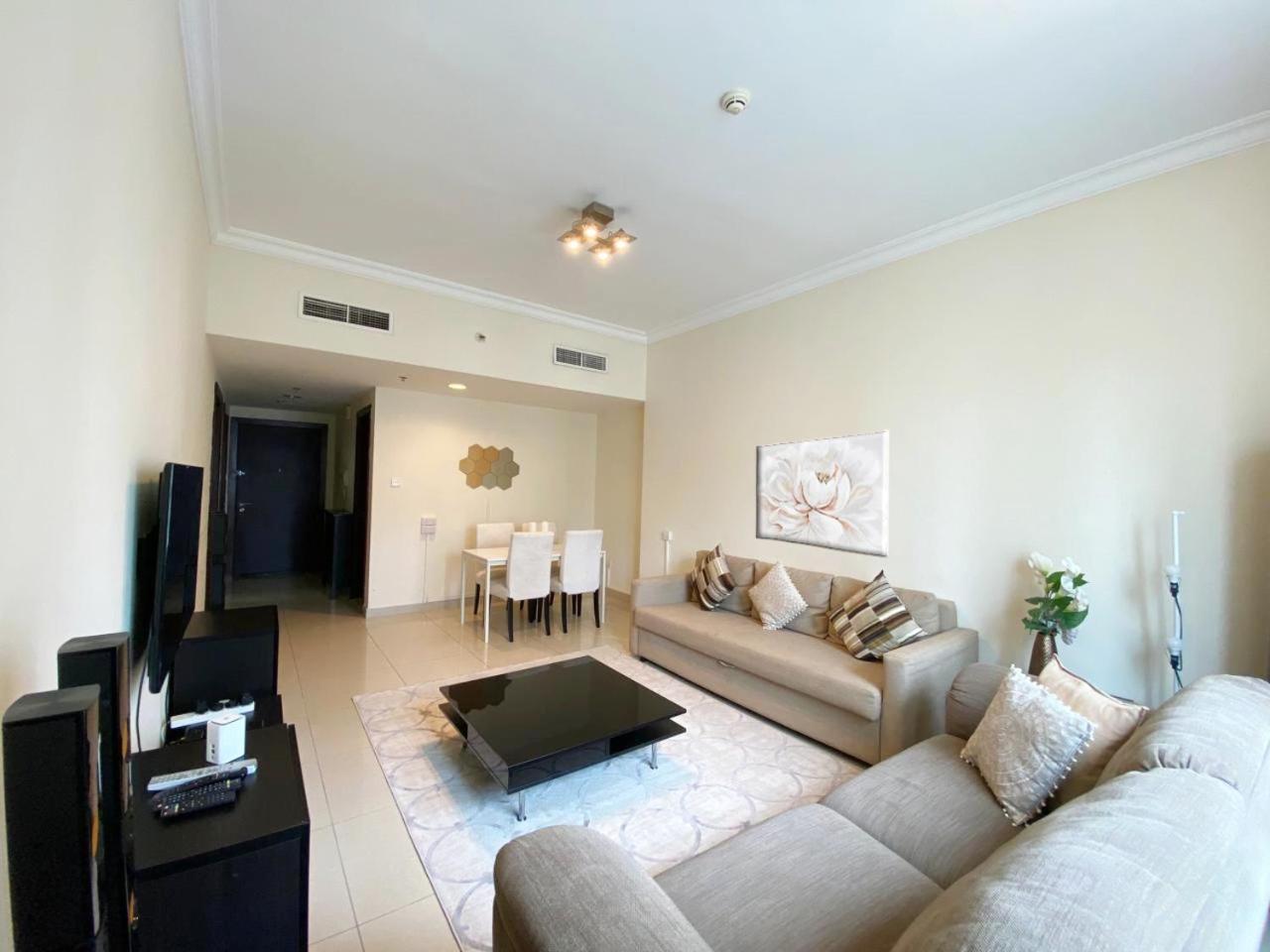 Delux Marina The Bay 5 Min Jbr & 3 Min To Tram Station *