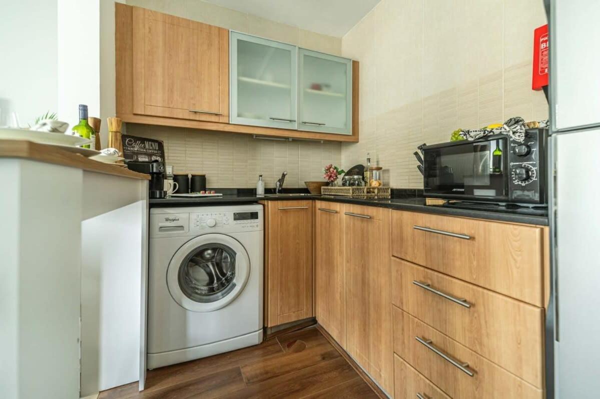 Apartment Frank Porter - Zumurud Tower, Marina Dubai
