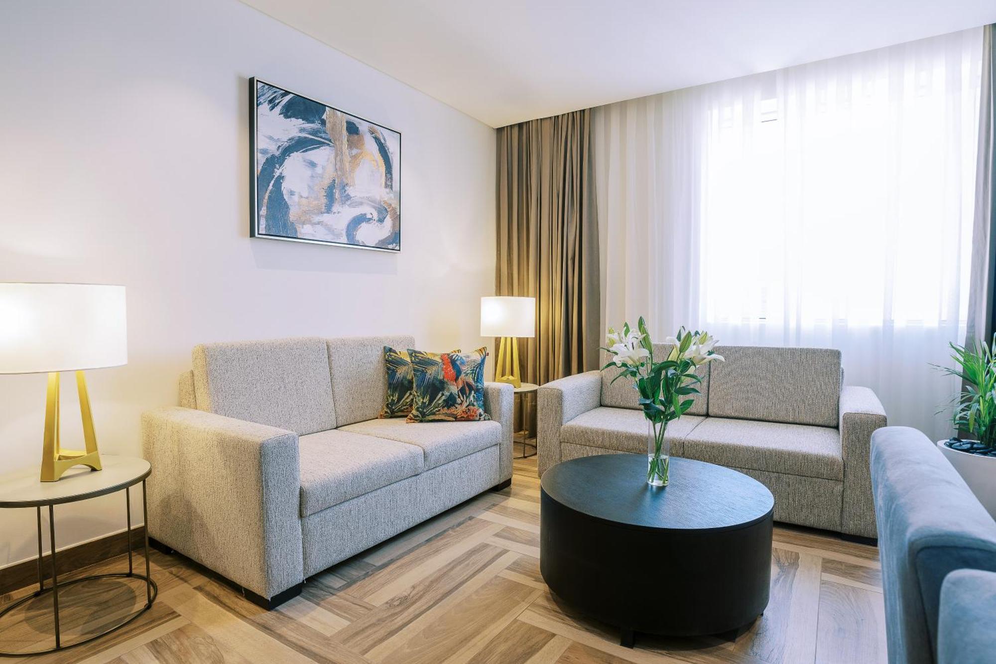 Hotell Khalidia Palace By Mourouj Gloria Dubai