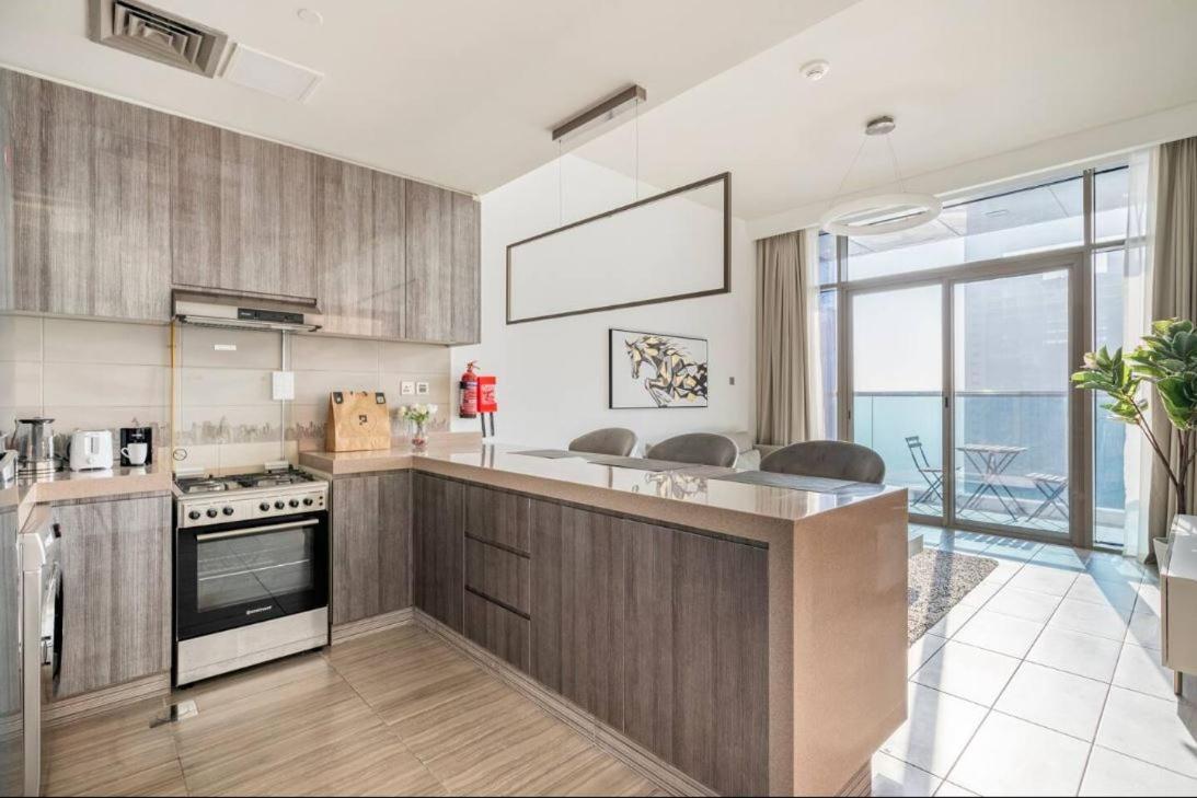 One Bed Mbl Jlt Appartamento