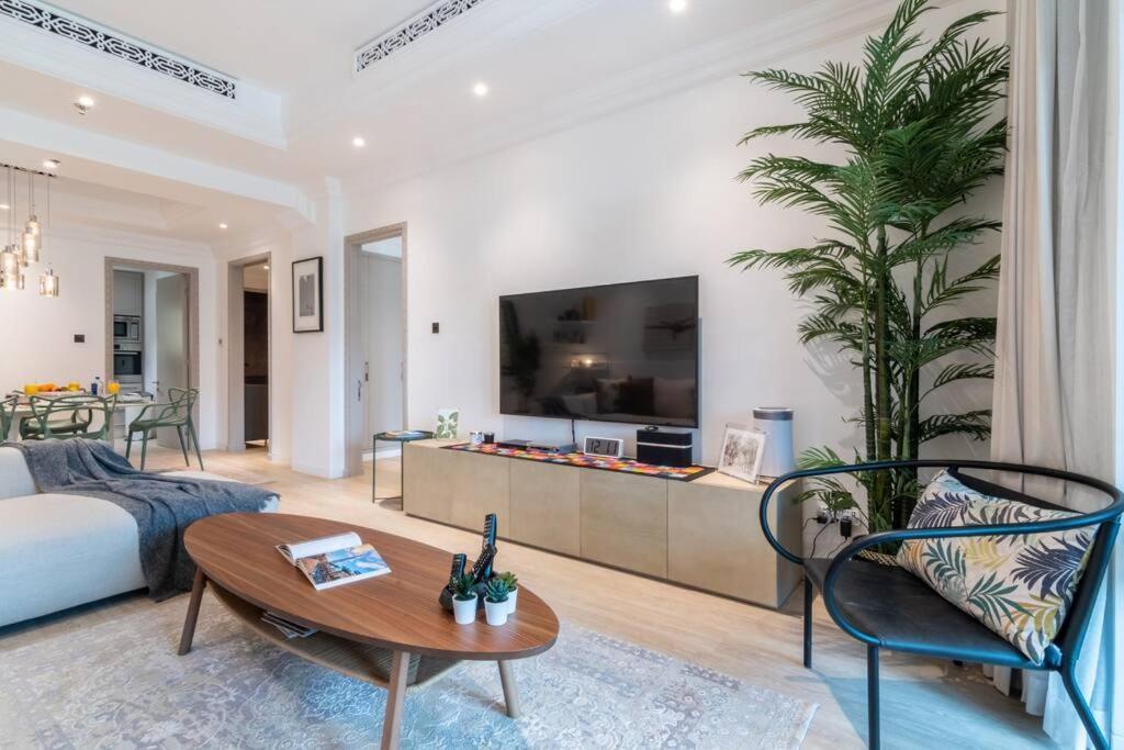 Appartement First Class 1br Tranquil Oasis In Old Town