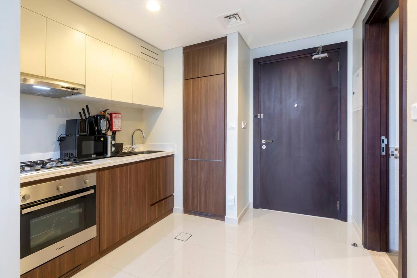 5-star Burj Khalifa View In Boho With Pool & Gym! Appartement Dubai