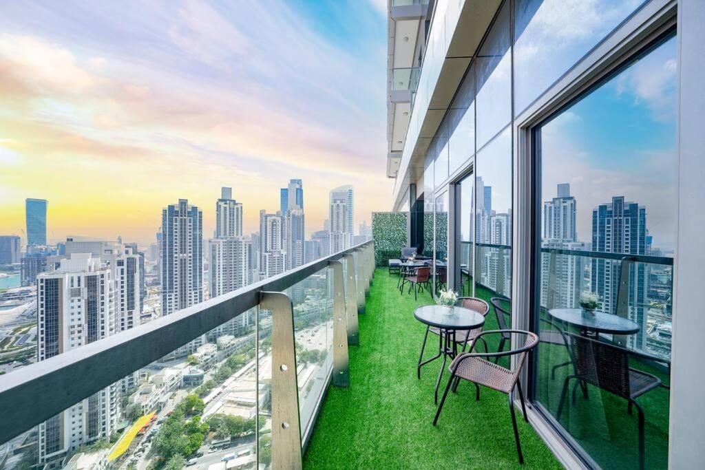 Paramount Midtown - Burj Khalifa Views Dubaï
