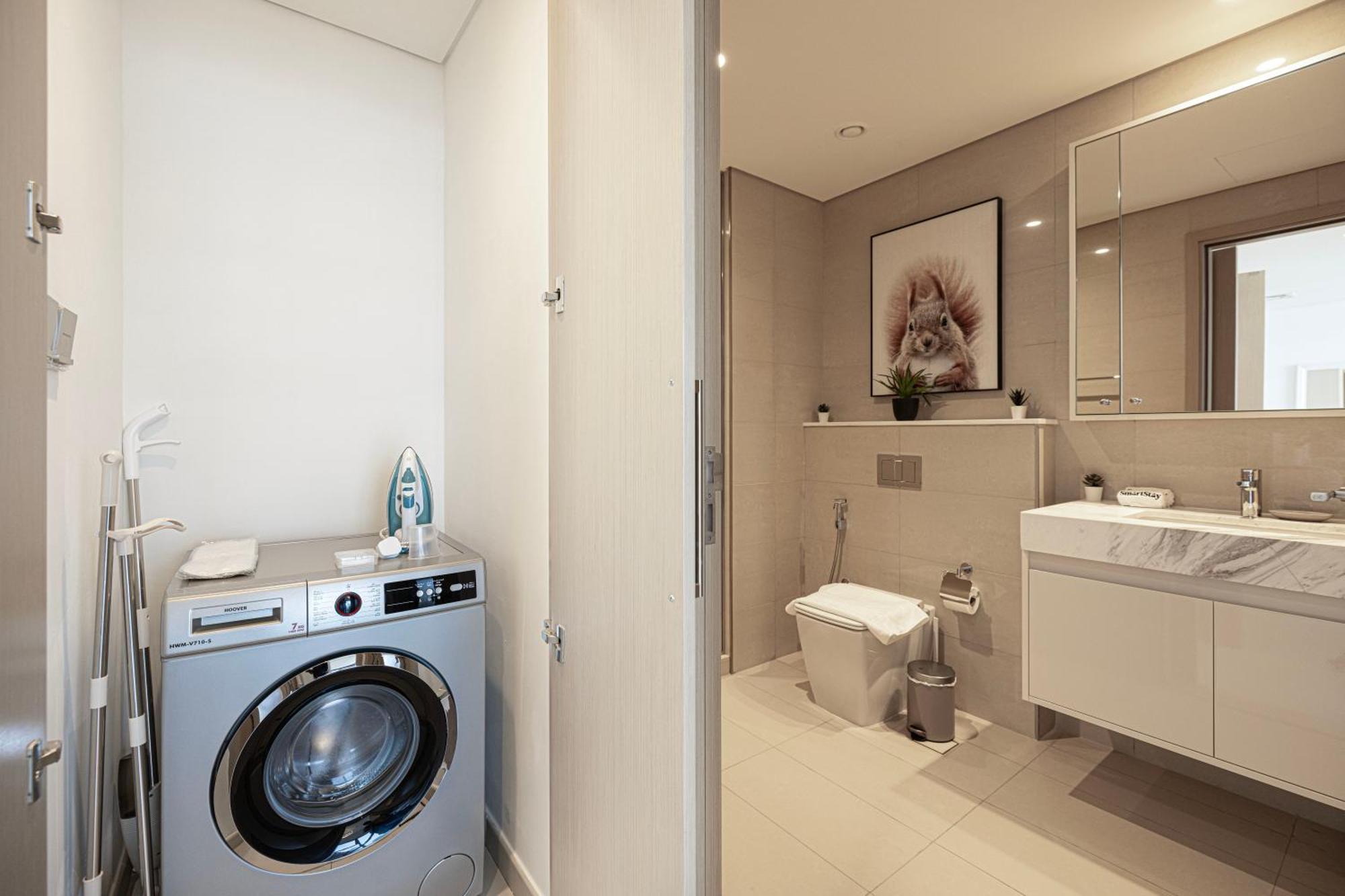 Smartstay At Burj Royale - Unique Downtown Views - Brand New Luxury Appartement *