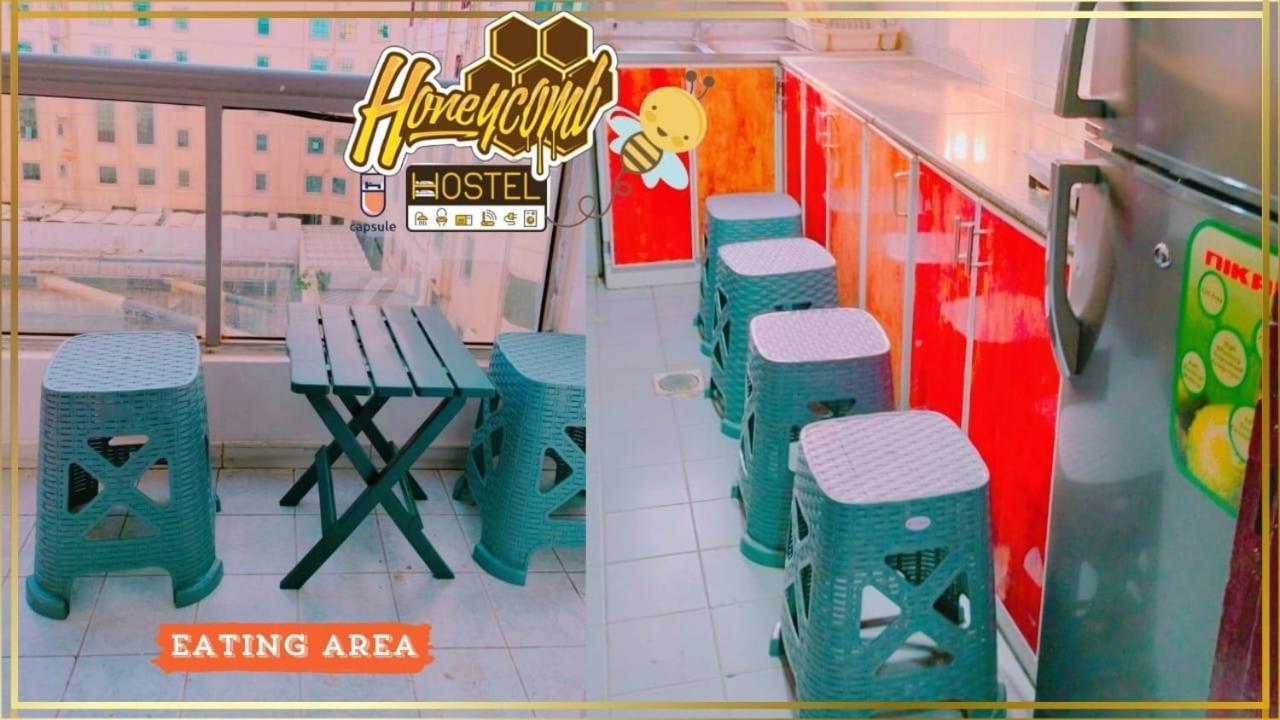 Auberge de jeunesse Honeycomb Capsule Near Burjuman And Sharaf Dg Metro Dubaï