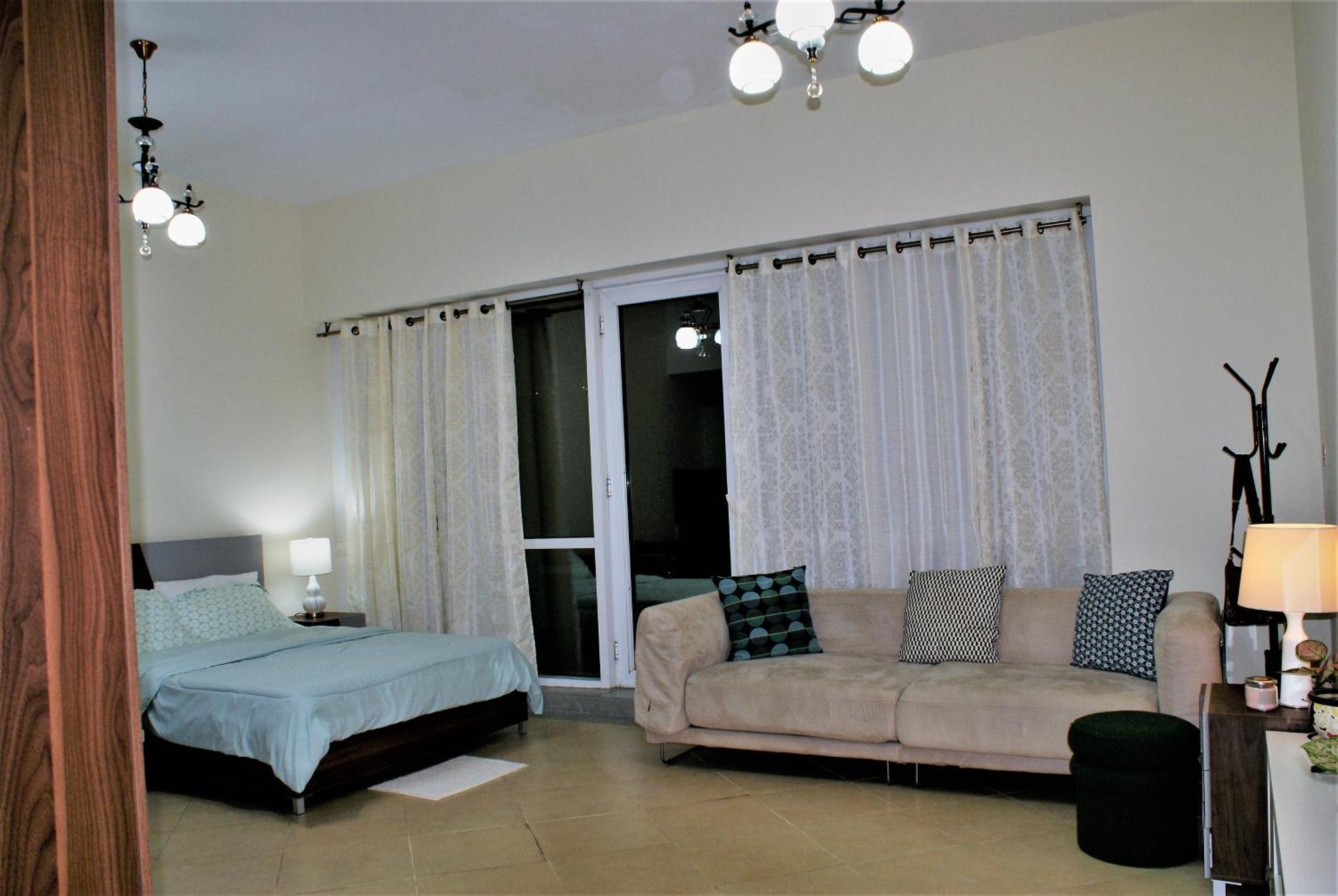 - Cozy, Very Accessible And So Near To Train Station * Dubái