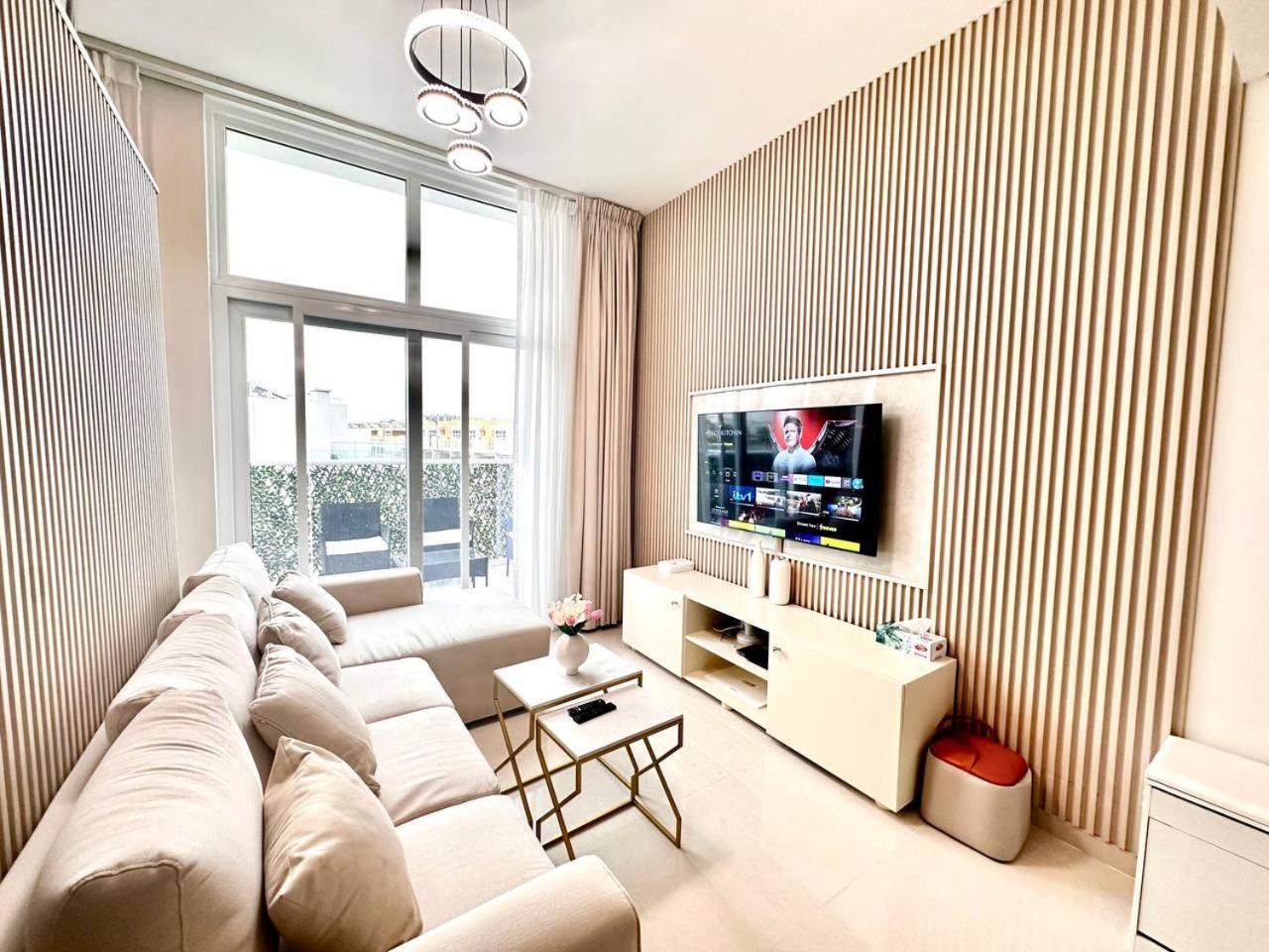 Amazing 1bedroom Maid In Avencia At Damac Hills 2 Apartamento