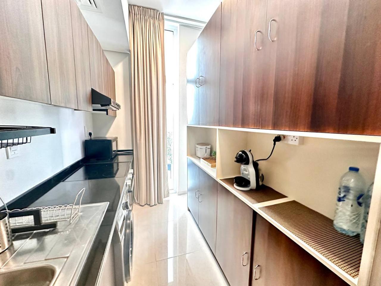 Amazing 1bedroom Maid In Avencia At Damac Hills 2 * Dubái