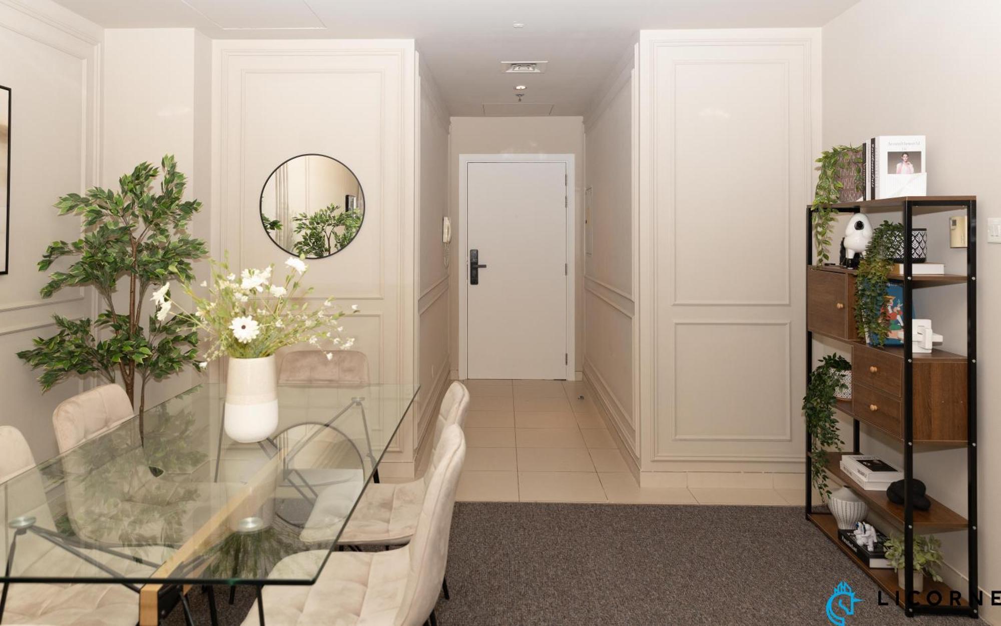 Prime Spacious 2 Bedroom Apt, Burj Khalifa & Canal View - Scala Tower Apartamento