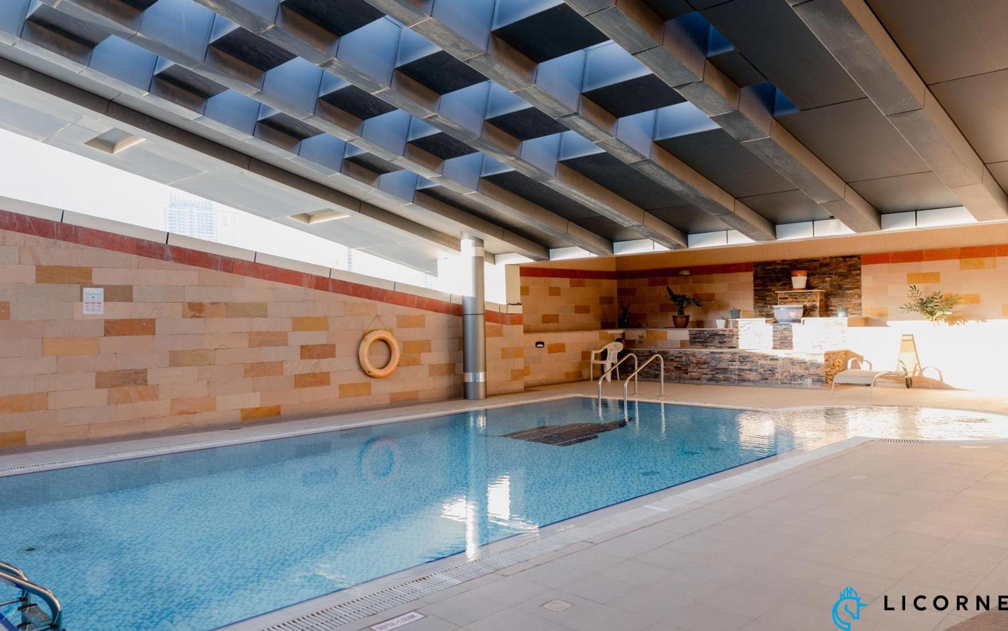 Prime Spacious 2 Bedroom Apt, Burj Khalifa & Canal View - Scala Tower Apartamento Dubái