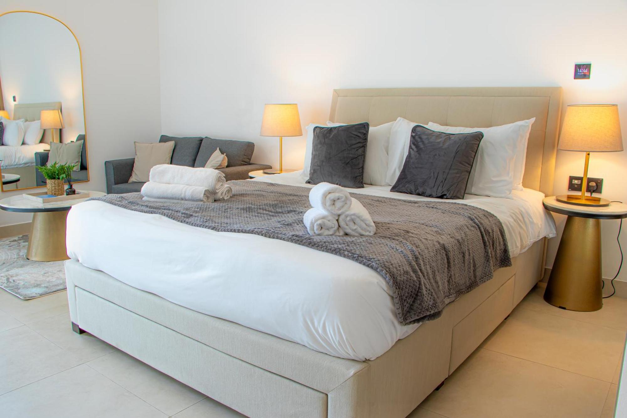 Skyline Retreat With Burj Khalifa View Apartamento *