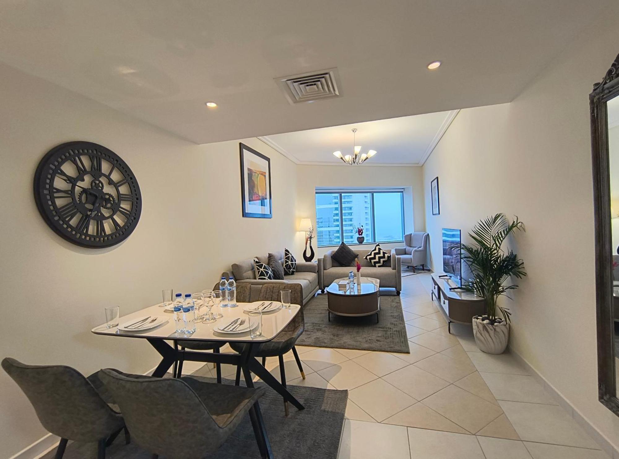 Trinity Homes - Sheikh Zayed Road Near To Financial Center Metro Station Appartement *