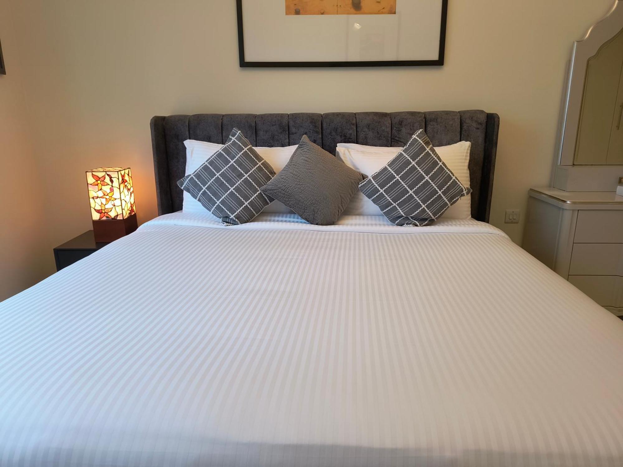 Trinity Homes - Sheikh Zayed Road Near To Financial Center Metro Station Appartement